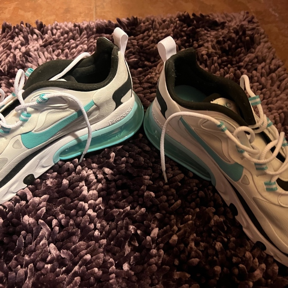 Nike, AIR270 size 9.5 - Picture 3 of 8